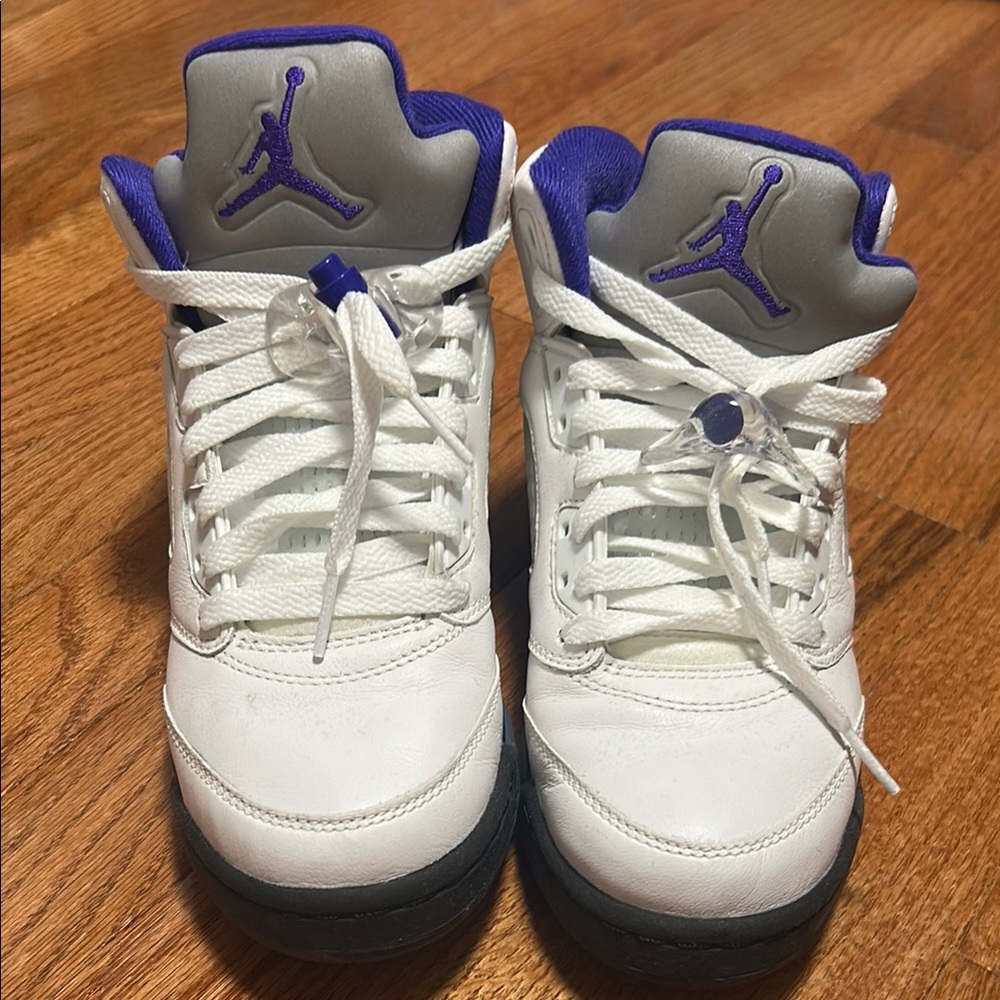 Air Jordan Sneakers in White and Blue